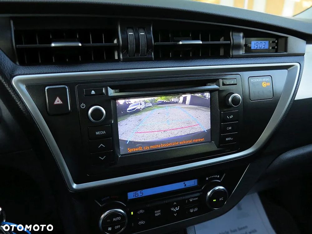 Toyota Auris 1.33 Dual-VVT-i START Edition - 23