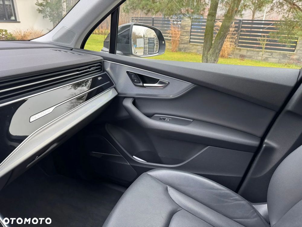 Audi Q7 - 9