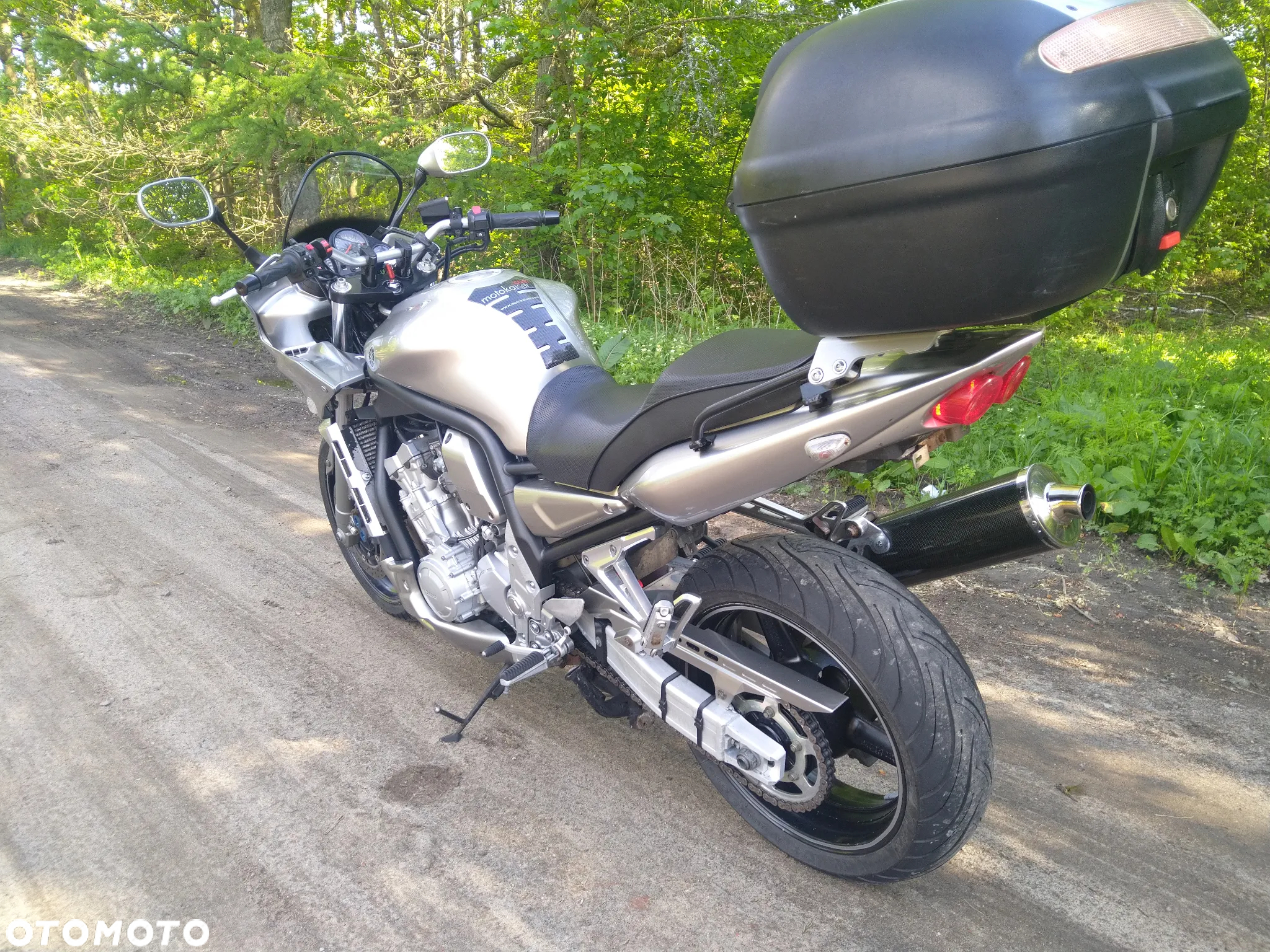 Yamaha FZ - 15