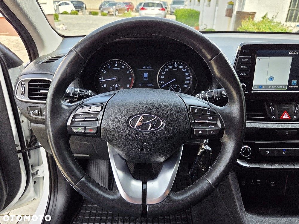 Hyundai i30 1.4 Passion - 18