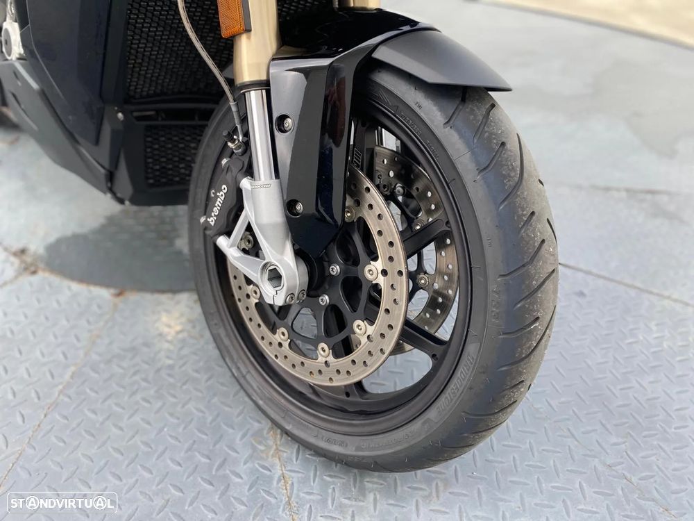 BMW S 1000 XR Triple Black - 4