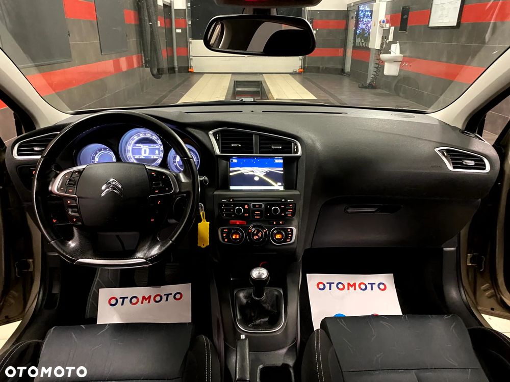 Citroën C4 1.6 VTi Exclusive - 15