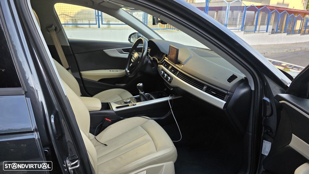 Audi A4 Avant 2.0 TDI ultra sport - 30