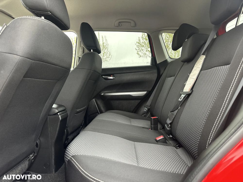 Suzuki Vitara - 12