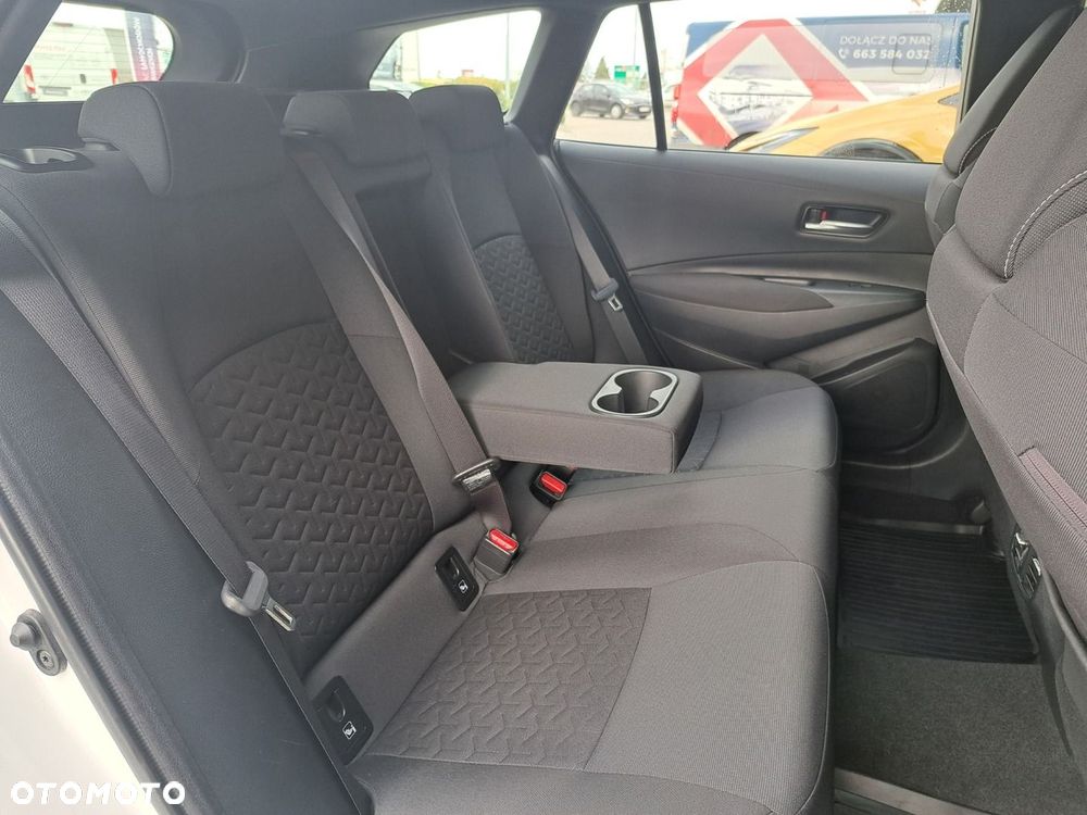 Toyota Corolla 1.8 Hybrid Comfort - 19