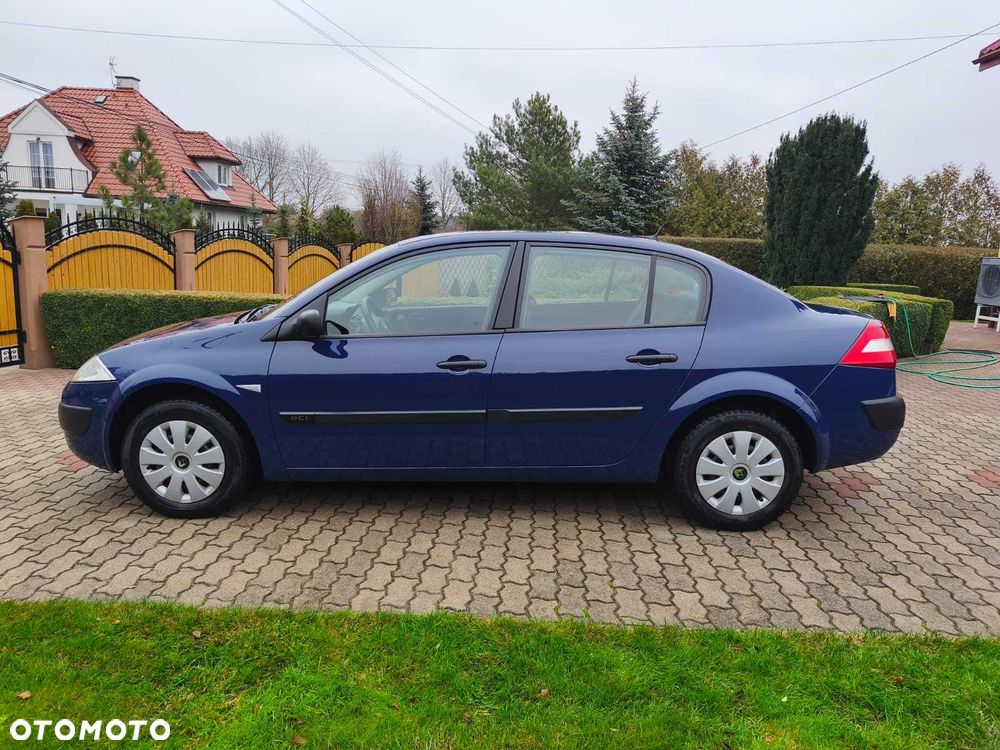 Renault Megane 1.5 dCi Confort Authentique - 8