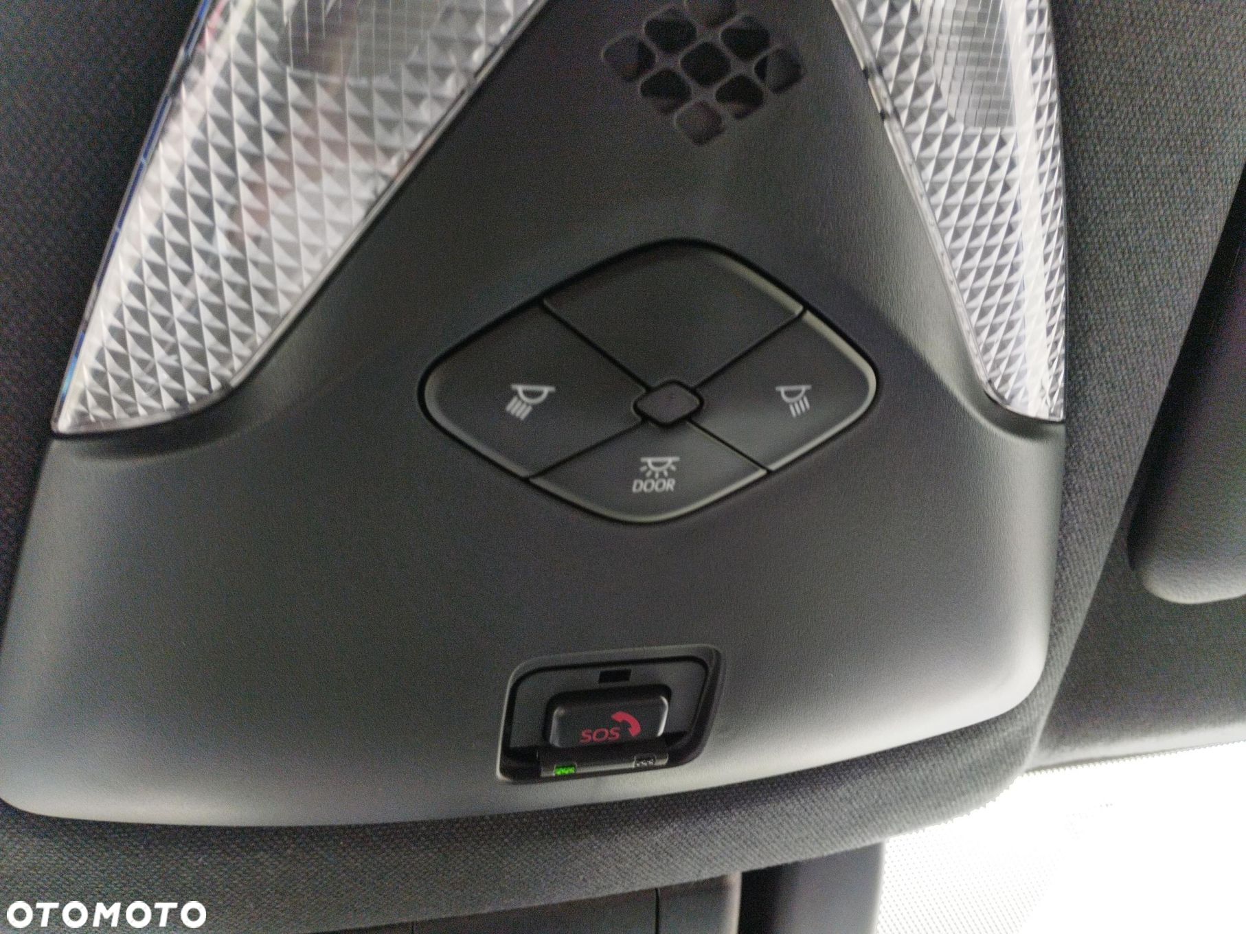 Toyota C-HR 2.0 Hybrid Style - 27