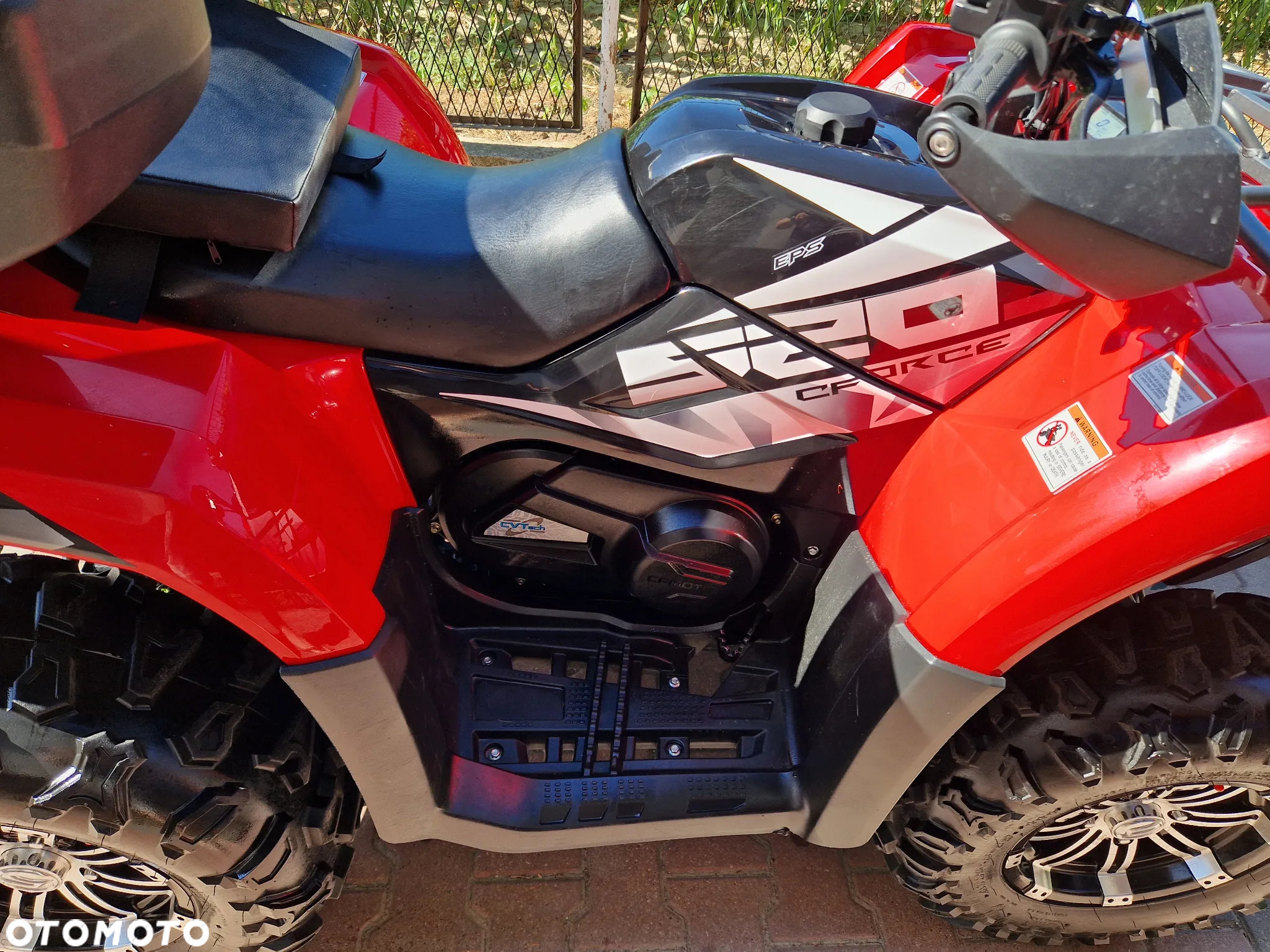 CFMoto 300NK - 16