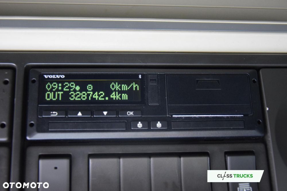 Volvo FH 460 Globetrotter XL i-Save - 11