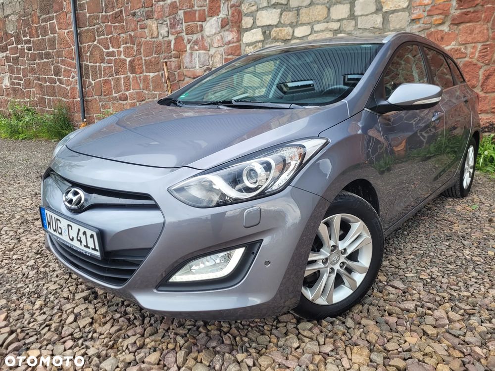 Hyundai i30 blue 1.6 GDI YES Gold - 5