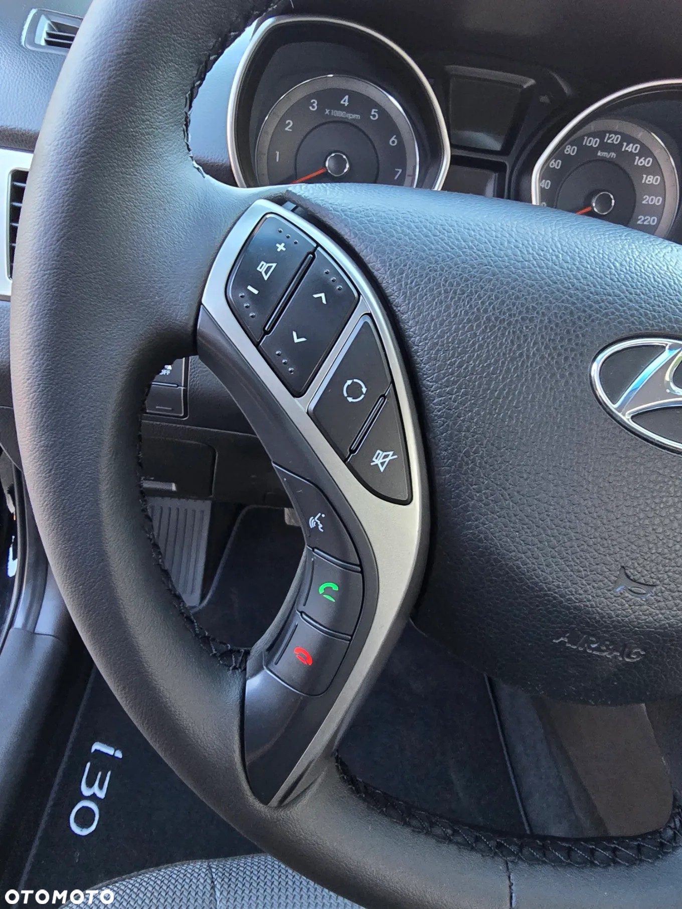 Hyundai i30 1.6 Fifa World Cup Edition - 19
