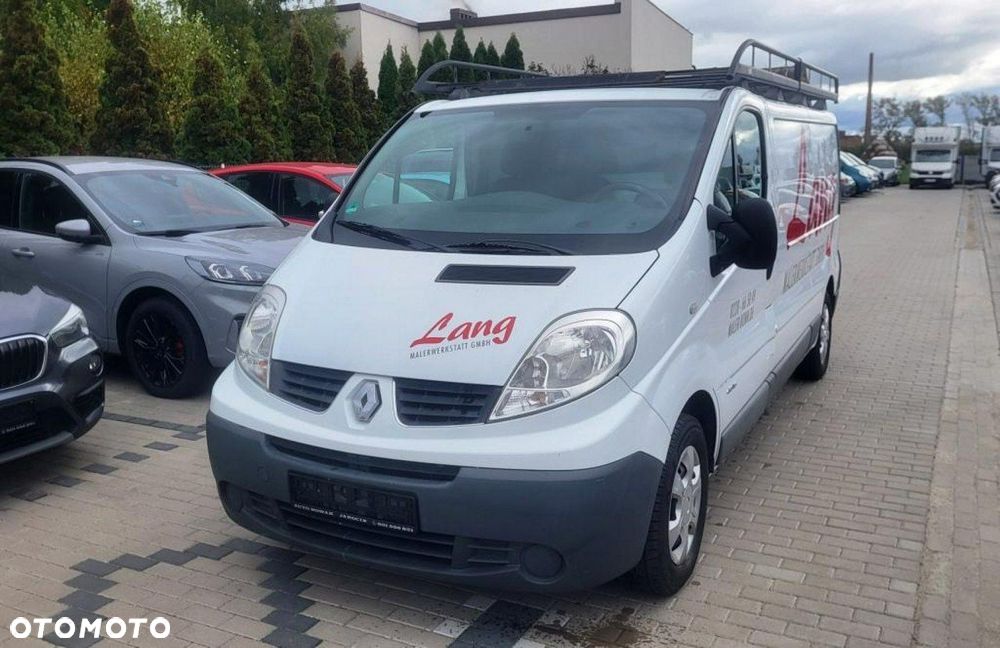Renault Trafic - 2