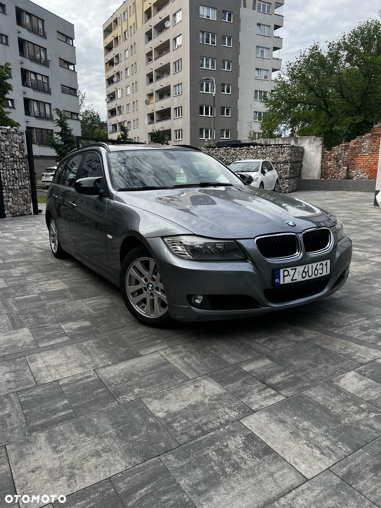 BMW Seria 3 - 1