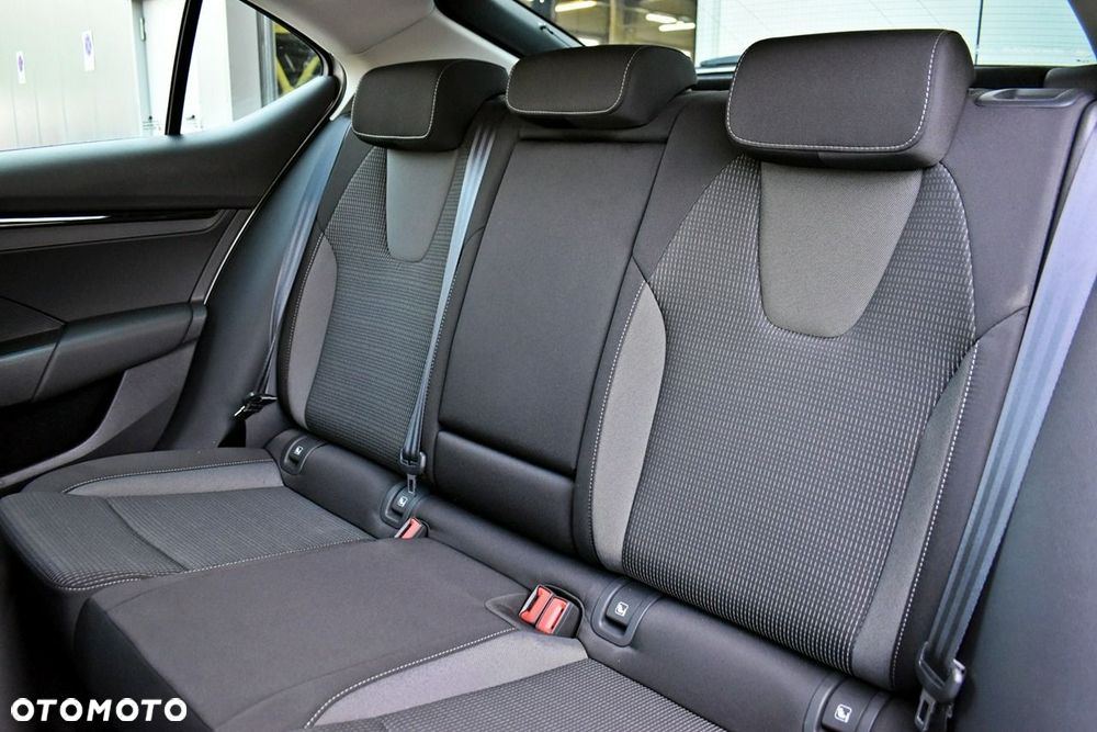 Skoda Octavia 2.0 TDI Ambition DSG - 12