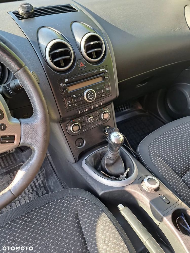 Nissan Qashqai 2.0 dCi 4 x 4 DPF acenta - 10