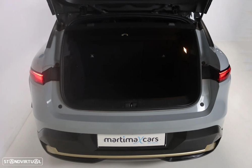 Renault Mégane E-Tech - 18