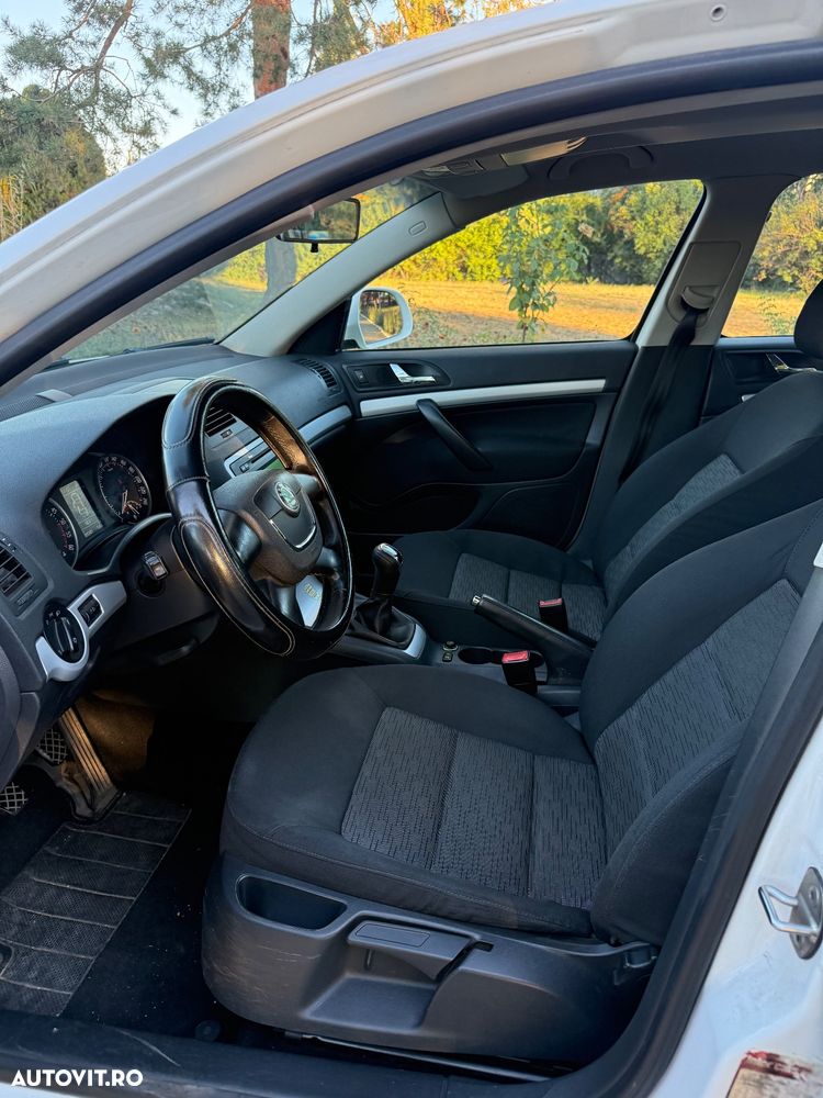 Skoda Octavia 1.6 TDI Elegance - 8