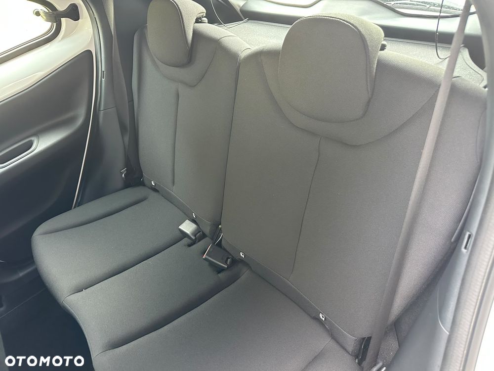 Toyota Aygo X S-CVT Play - 14