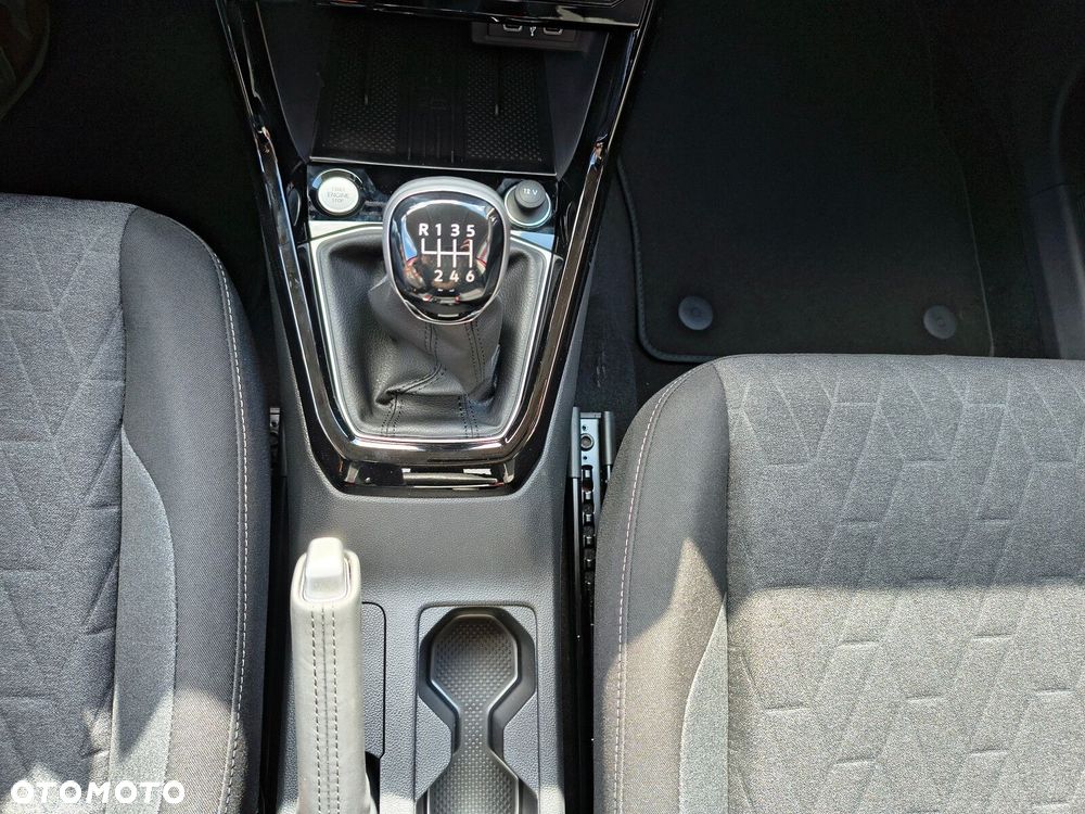 Volkswagen T-Cross 1.0 TSI Life Plus - 24