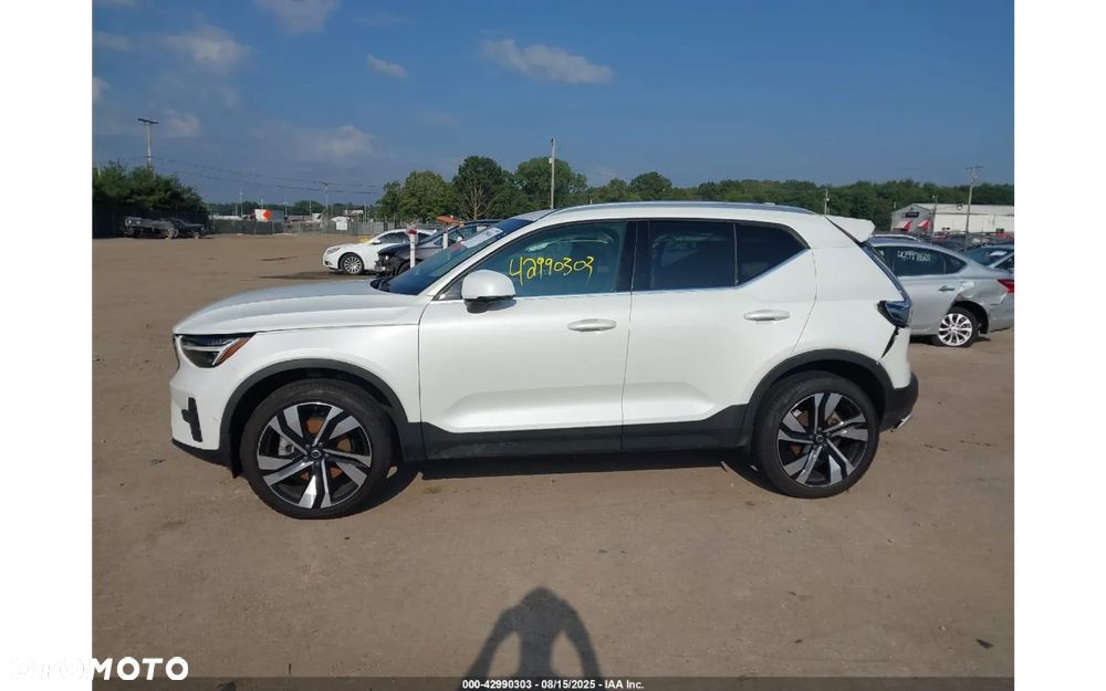 Volvo XC 40 B5 B AWD Ultimate Bright - 8