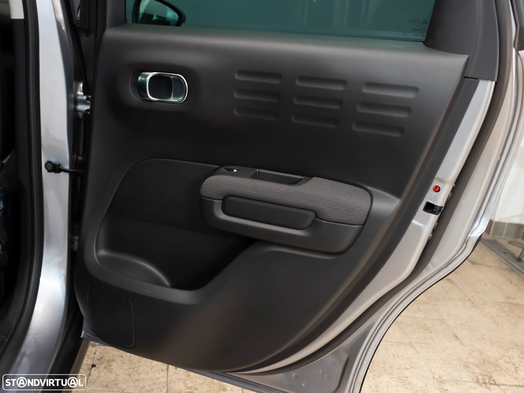 Citroën C3 Aircross 1.2 PureTech Plus - 10