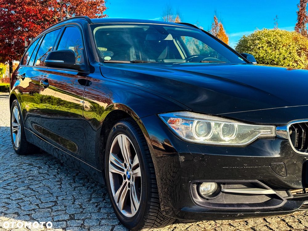 BMW Seria 3 318d Luxury Line - 17