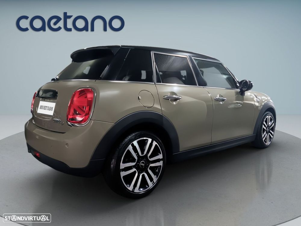 MINI 5 Portas Cooper D - 4