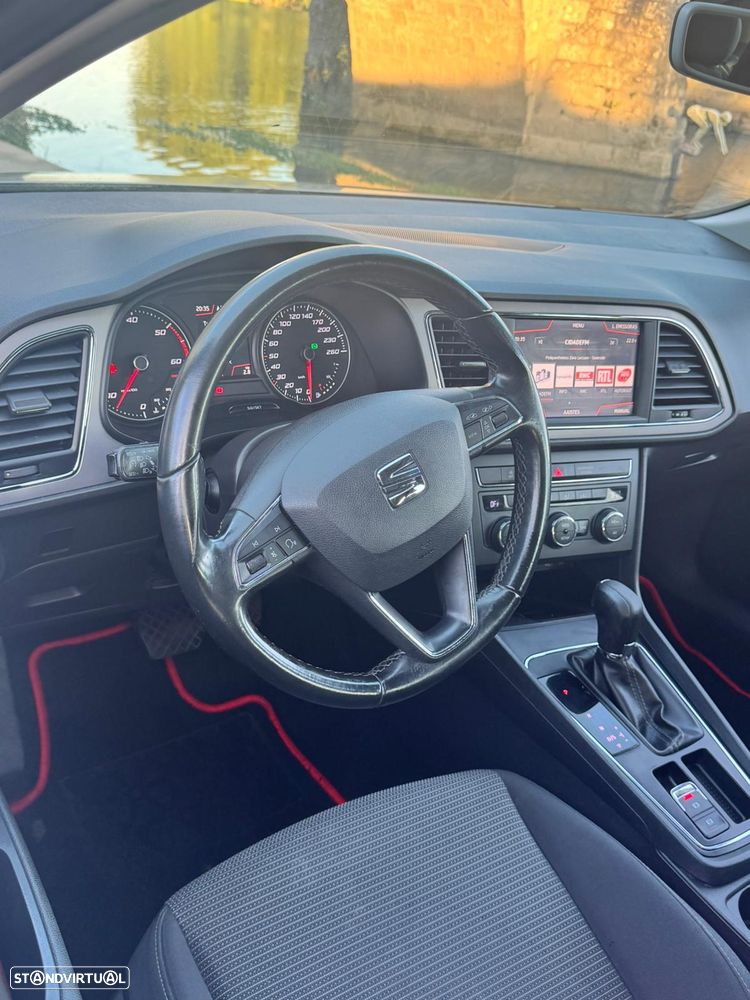 SEAT Leon ST 1.6 TDI S&S DSG Style - 4