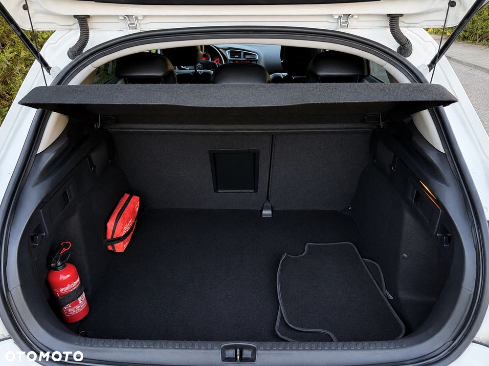 Citroën C4 HDi 90 Selection - 10