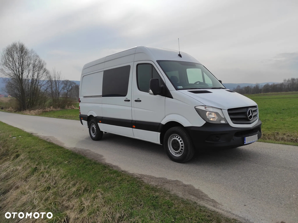 Mercedes-Benz SPRINTER 216CDI 7 OSÓB +PRZEDZIAŁ ŁADUNKOWY W BARDZO DOBRYM STANIE