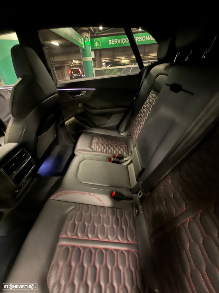 Audi RS Q8 4.0 TFSI quattro Tiptronic - 35