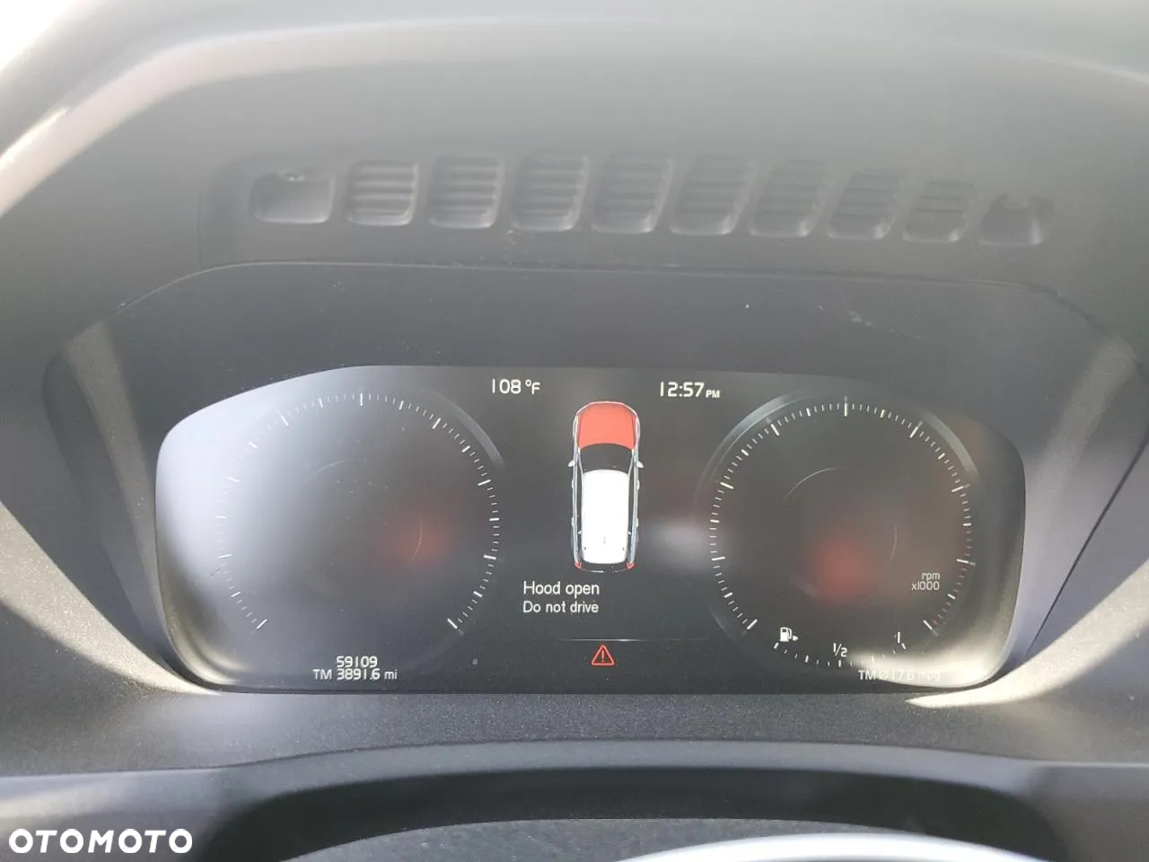 Volvo XC 90 - 12