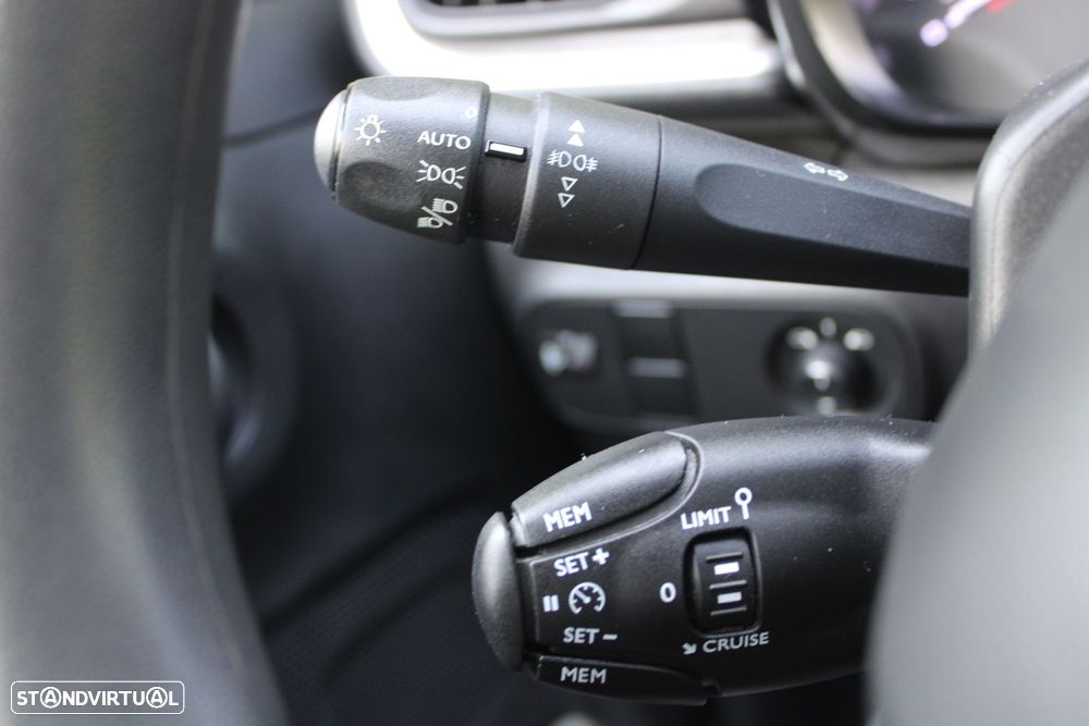 Citroën C3 1.2 PureTech Feel - 21