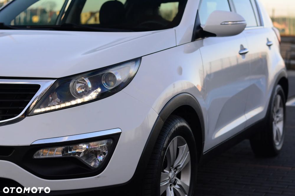 Kia Sportage 2,0 CRDI 2WD Vision - 3