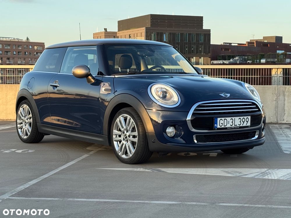 MINI Cooper Seven - 7