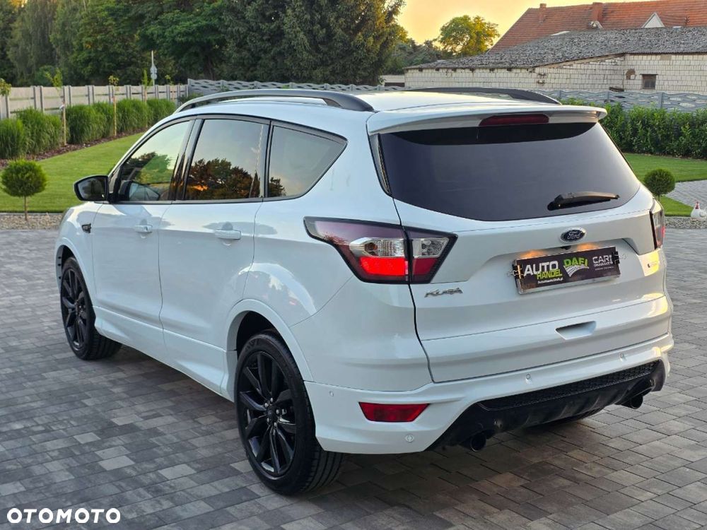 Ford Kuga - 35