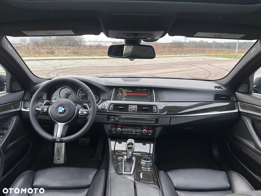BMW Seria 5 535i xDrive Sport-Aut Modern Line - 37