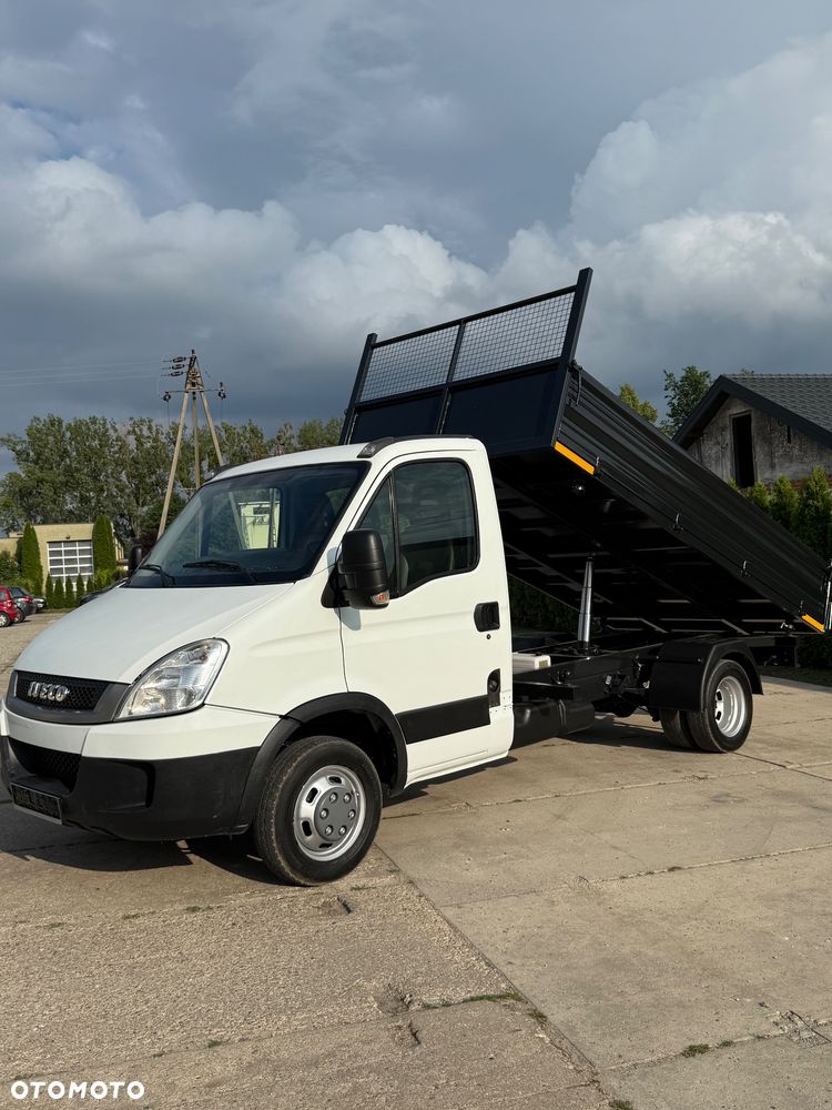 Iveco Daily - 12