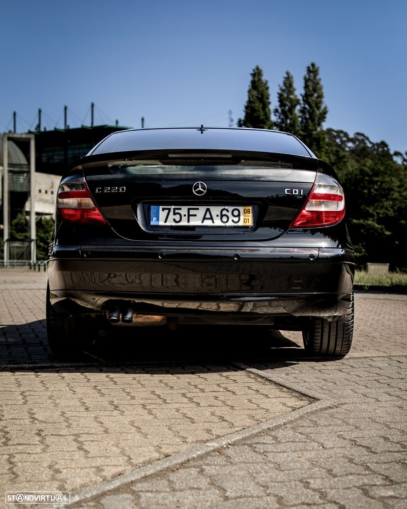 Mercedes-Benz C 220 CDI Executive - 12