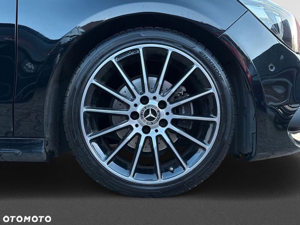 Mercedes-Benz CLA 180 7G-DCT AMG Line - 8