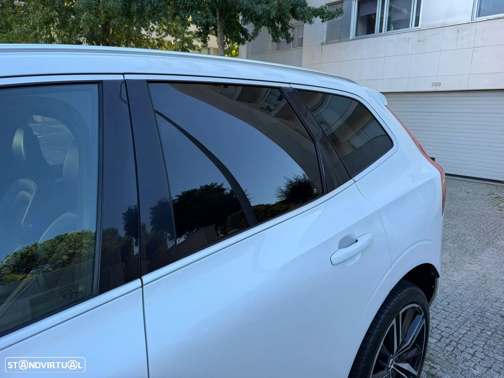 Volvo XC 60 2.0 D4 R-Design AWD Geartronic - 42