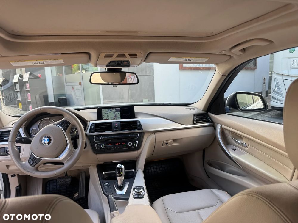 BMW Seria 3 328i Sport-Aut Modern Line - 8
