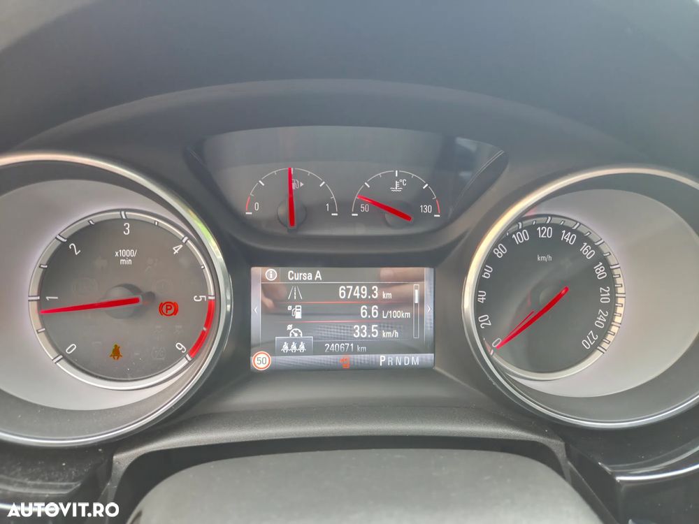 Opel Astra 1.6 D Automatik Start/Stop Innovation - 9