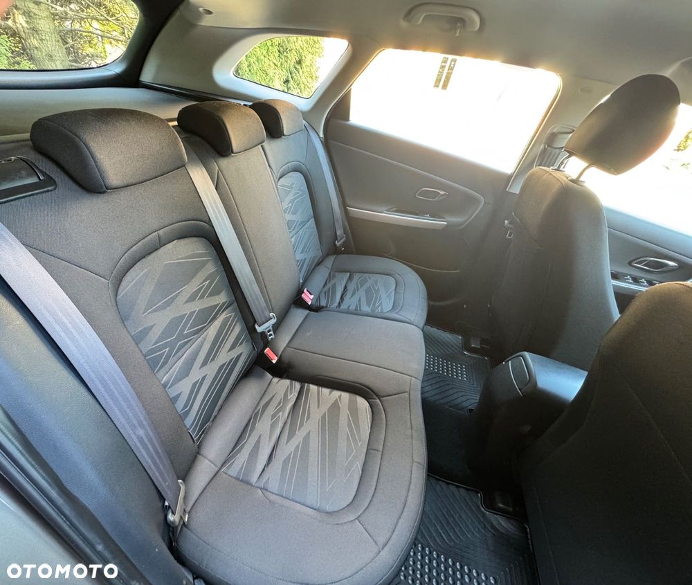 Kia Ceed 1.6 GDI Dream Team Edition - 26