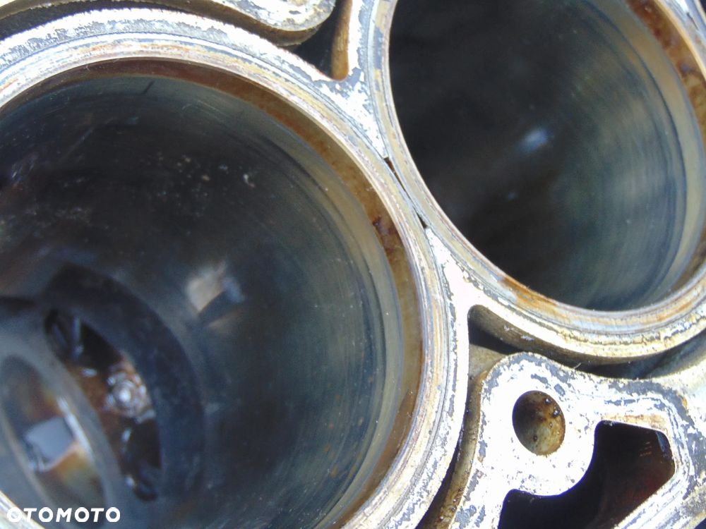 Blok silnika Opel Vectra C lift Z20NET - 8