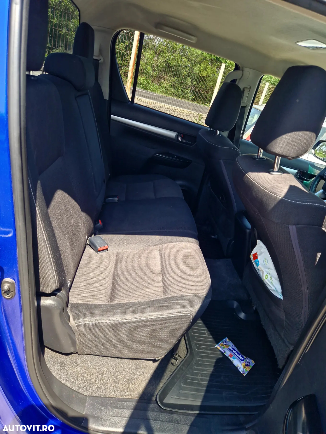 Toyota Hilux 4x4 Double Cab M/T Comfort - 6
