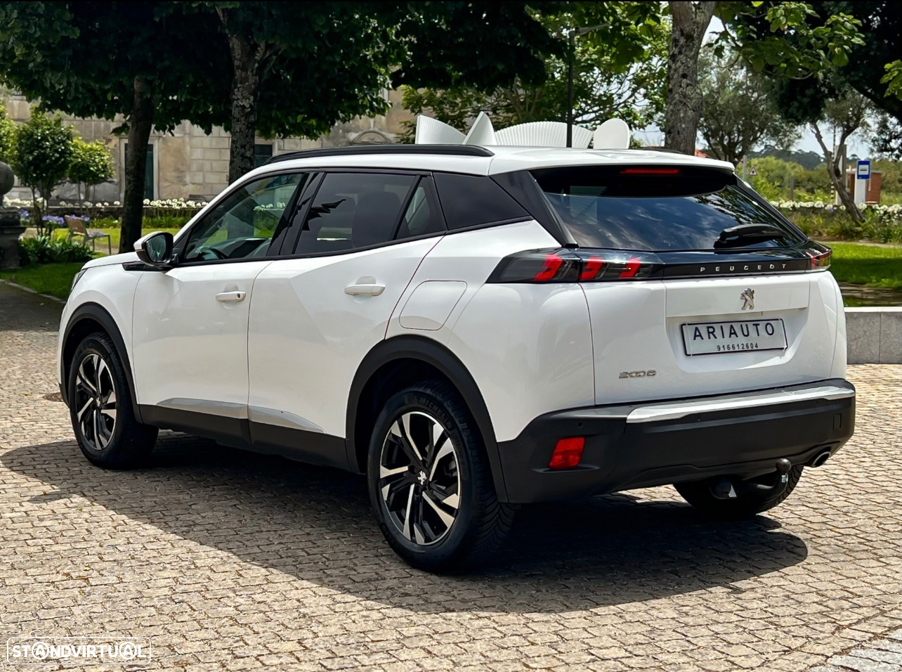 Peugeot 2008 BlueHDi 130 EAT8 Allure - 4