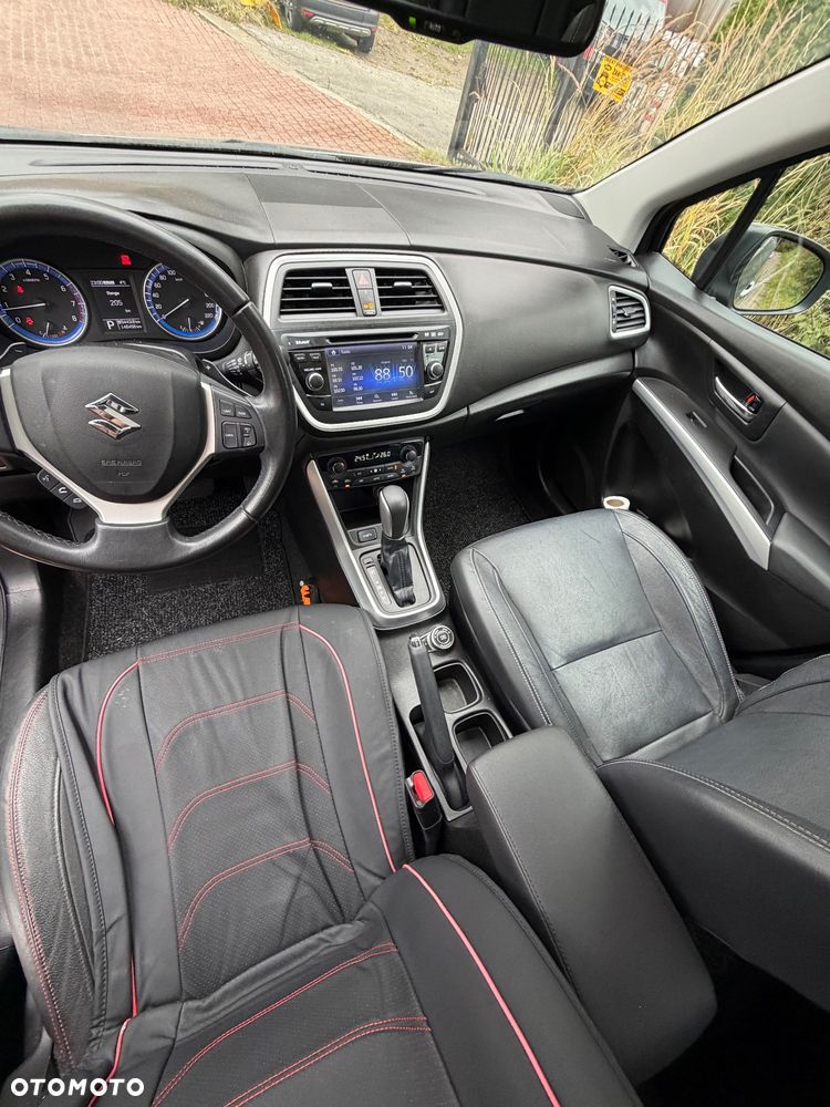 Suzuki SX4 S-Cross - 10