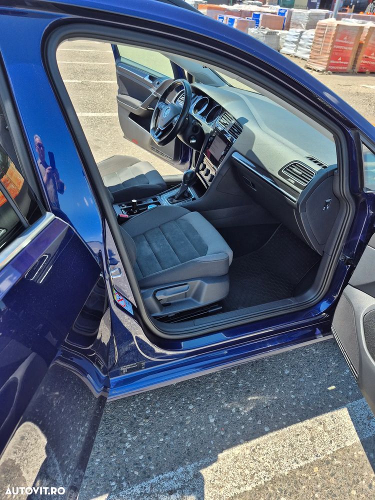 Volkswagen Golf - 7
