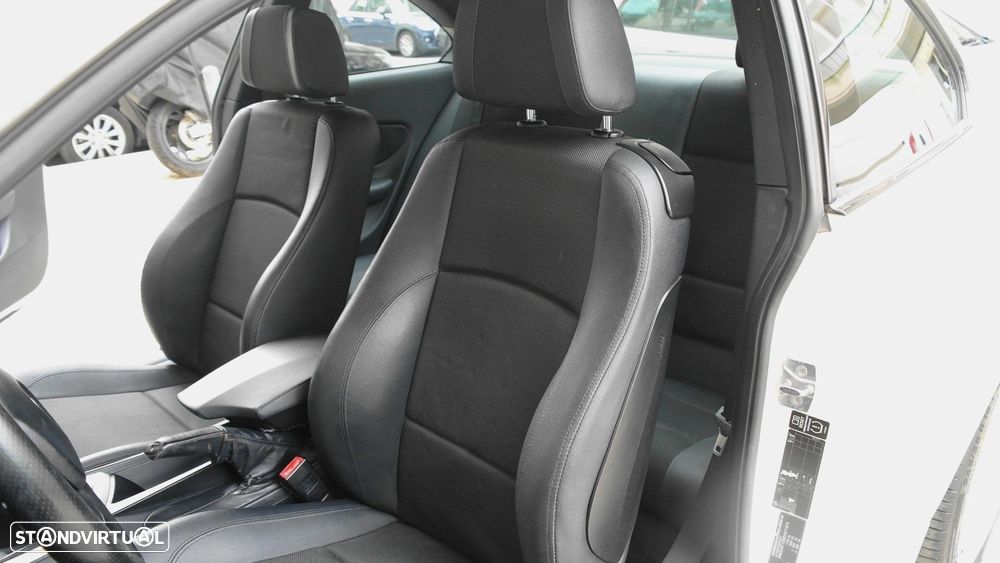 BMW 118 d Coupe - 23